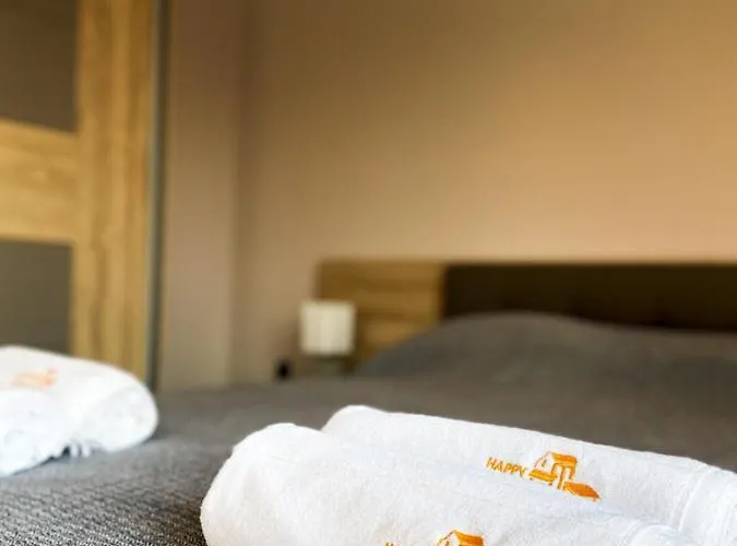 Happy Town Апартаменты